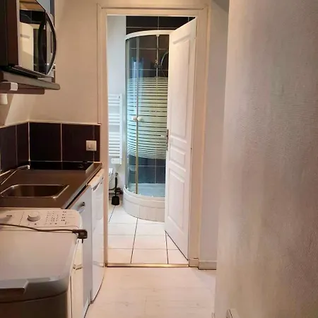 Modern Near Place De La Bastille Voltaire Διαμέρισμα *